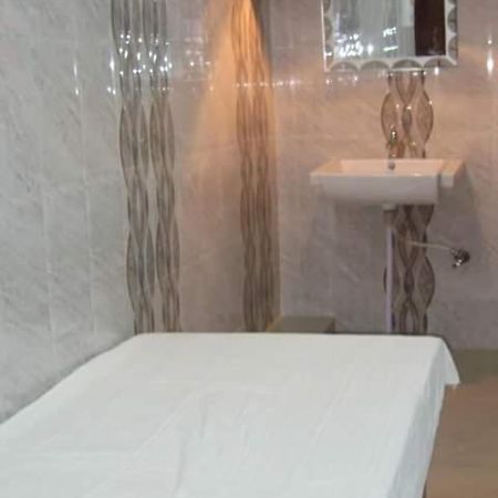 Tripathi Paying Guest House Varanasi Exterior foto